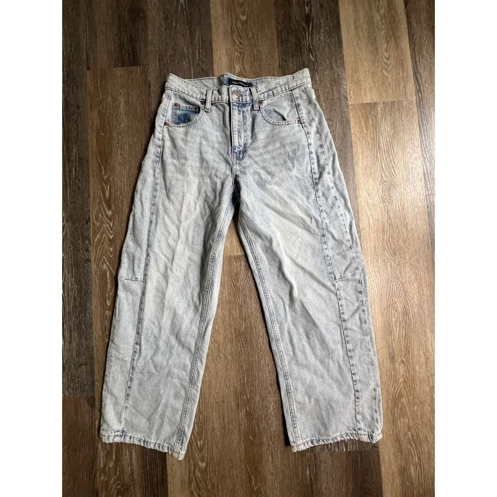 Aeropostale Barrel Jean Women 6 Light Acid Wash High Rise Baggy Curved Leg Denim